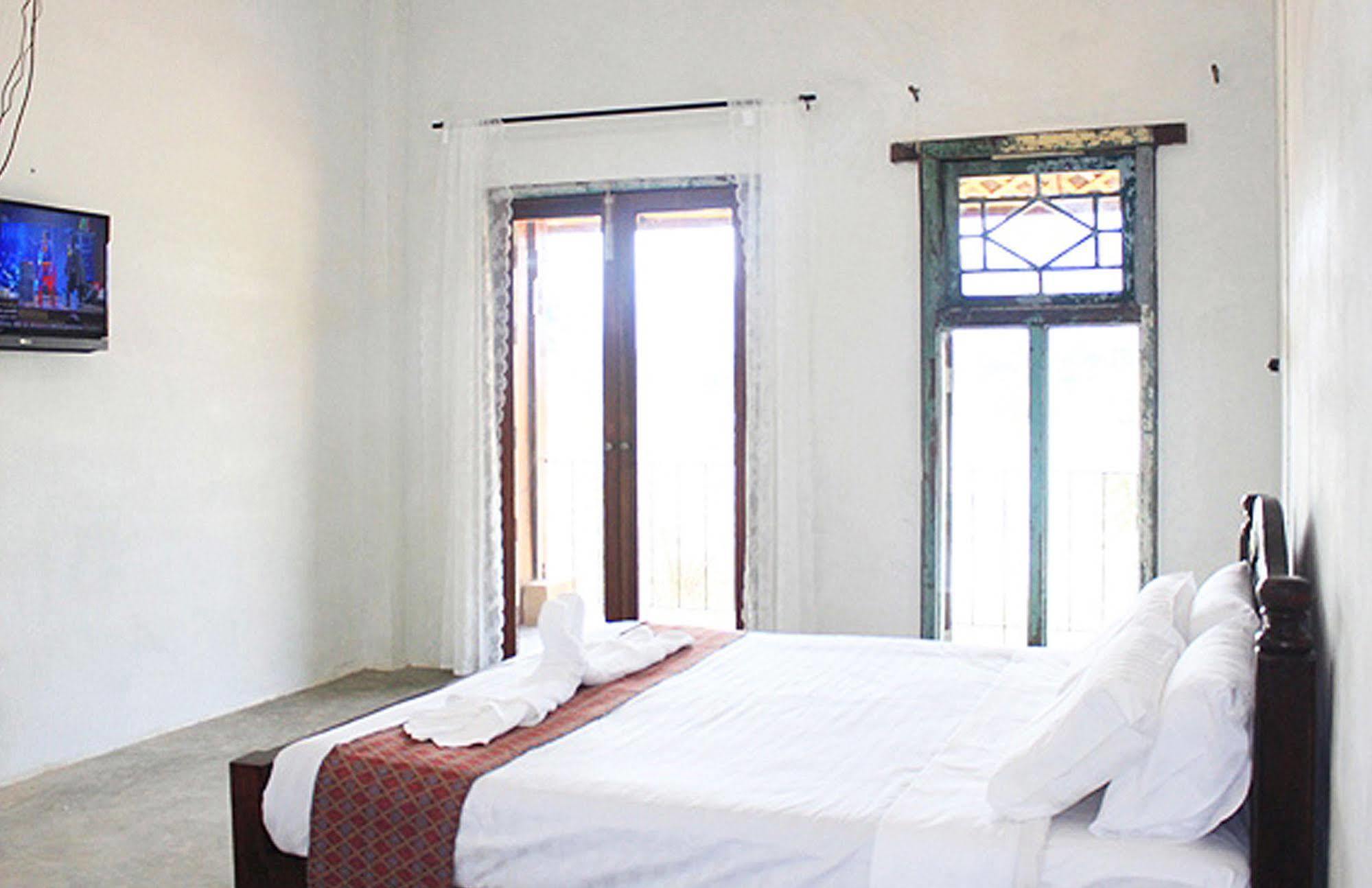Hotel Phu-Anna Eco House Hot Esterno foto